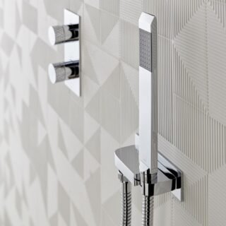 Vado Omika Single Function Shower Handset And Bracket With Integrated Outlet - Chrome - Image 3
