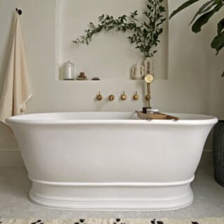 Bc Designs Bampton Freestanding Double Ended Bath - 1555mm x 740mm - Image 4