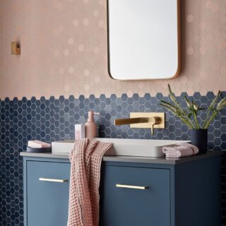 Vado Individual Edit Wall Mounted Basin Mixer Tap With Rectangular Backplate - Image 6