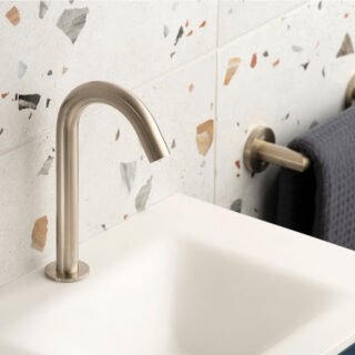 Vado Individual I-Tech Infra Red Deck Mounted Spout Mono Basin Mixer Tap - Image 4