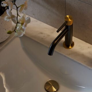 Vado Individual Origins Mono Basin Mixer Tap With Knurled Handle - Image 2