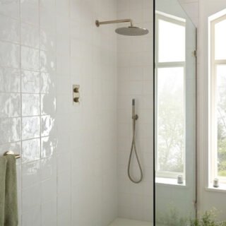 Vado Individual Single Function Round Mini Shower Kit with Integrated Outlet And Bracket - Image 7