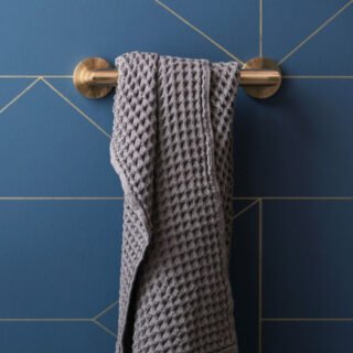 Vado Individual Spa Grab Bar - 300mm Wide - Image 3