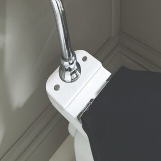 Bc Designs Soft Close Toilet Seat With Hinges - Image 2