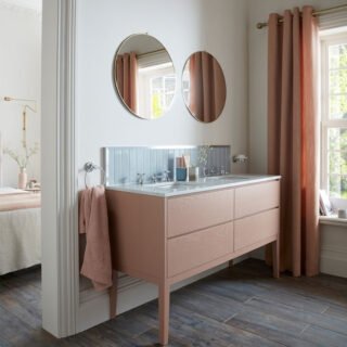 Booth and Co Axbridge Crosshead 3 Hole Basin Mixer Tap With Pop-Up Basin Waste - Image 3