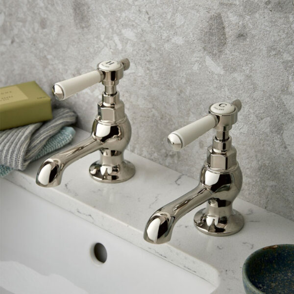 Booth and Co Axbridge Lever Basin Pillar Taps - Image 3