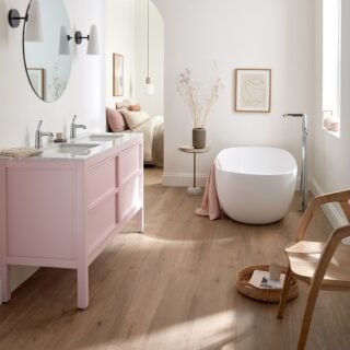 Vado Arrondi Deck Mounted Mini Mono Basin Mixer Tap with Universal Basin Waste - Chrome - Image 3