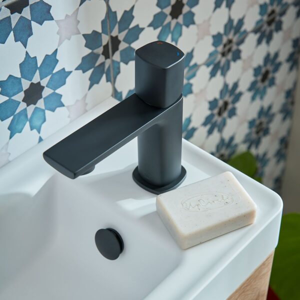 Vado Cameo Knob Deck Mounted Mini Mono Basin Mixer Tap And Universal Basin Waste - Image 3