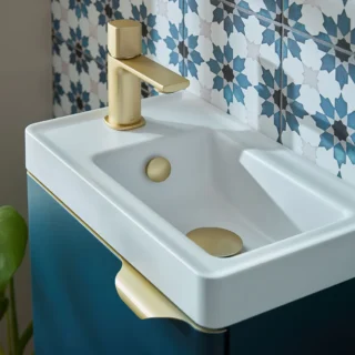 Vado Cameo Knob Deck Mounted Mini Mono Basin Mixer Tap For Low Pressure System And Universal Basin Waste - Image 4