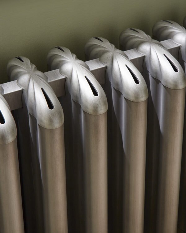 Kartell Niagara Column Radiator - 16 Section - 490mm X 1025mm - Antique Silver - Image 2