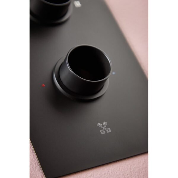 Scudo Concealed Shower Valve Plate With Sleeves For 1 Outlet - Image 2