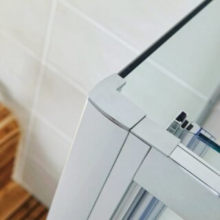 Scudo S6 6mm Pivot Shower Door With Side Panel - Chrome - Image 2