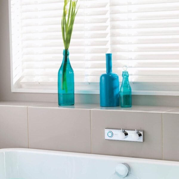 Aqualisa HiQu Smart Digital Bath Valve With Overflow Bath Filler - Hp Combi - Chrome - Image 2