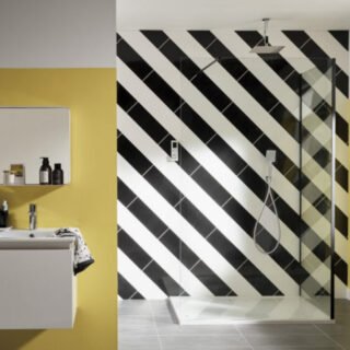 Merlyn 10 Series Wetroom Glass Panel with Wall Profile And Stabilising Bar - Image 2