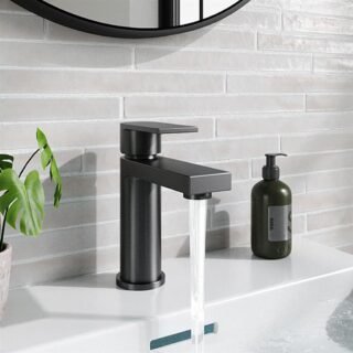 Eastbrook Westbury Basin Mixer Tap With Waste - Image 2