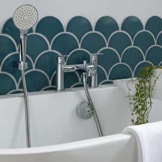 Vado Photon Deck Mounted Thermostatic Bath Shower Mixer Tap - Chrome - Image 4