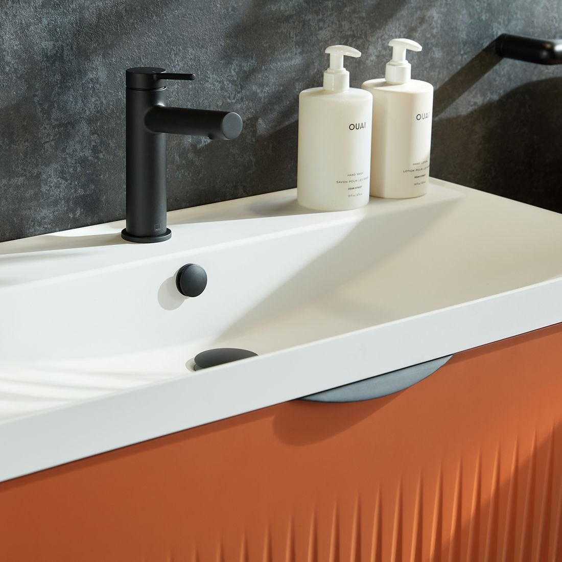 Vado Safari Mono Basin Mixer Tap With Waste For Low Pressure System - Image 2