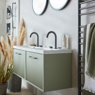 Vado Safari 3 Hole Deck Mounted Basin Mixer Tap - Image 3