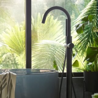 Vado Safari Freestanding Bath Shower Mixer Tap - Image 6