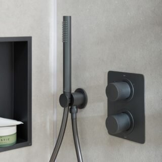 Vado Safari Knob 2 Outlet 2 Handle Thermostatic DX Concealed Shower Valve - Image 3