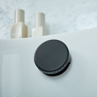 Vado Round Clic-Clac Bath Filler Waste With Overflow - Image 8